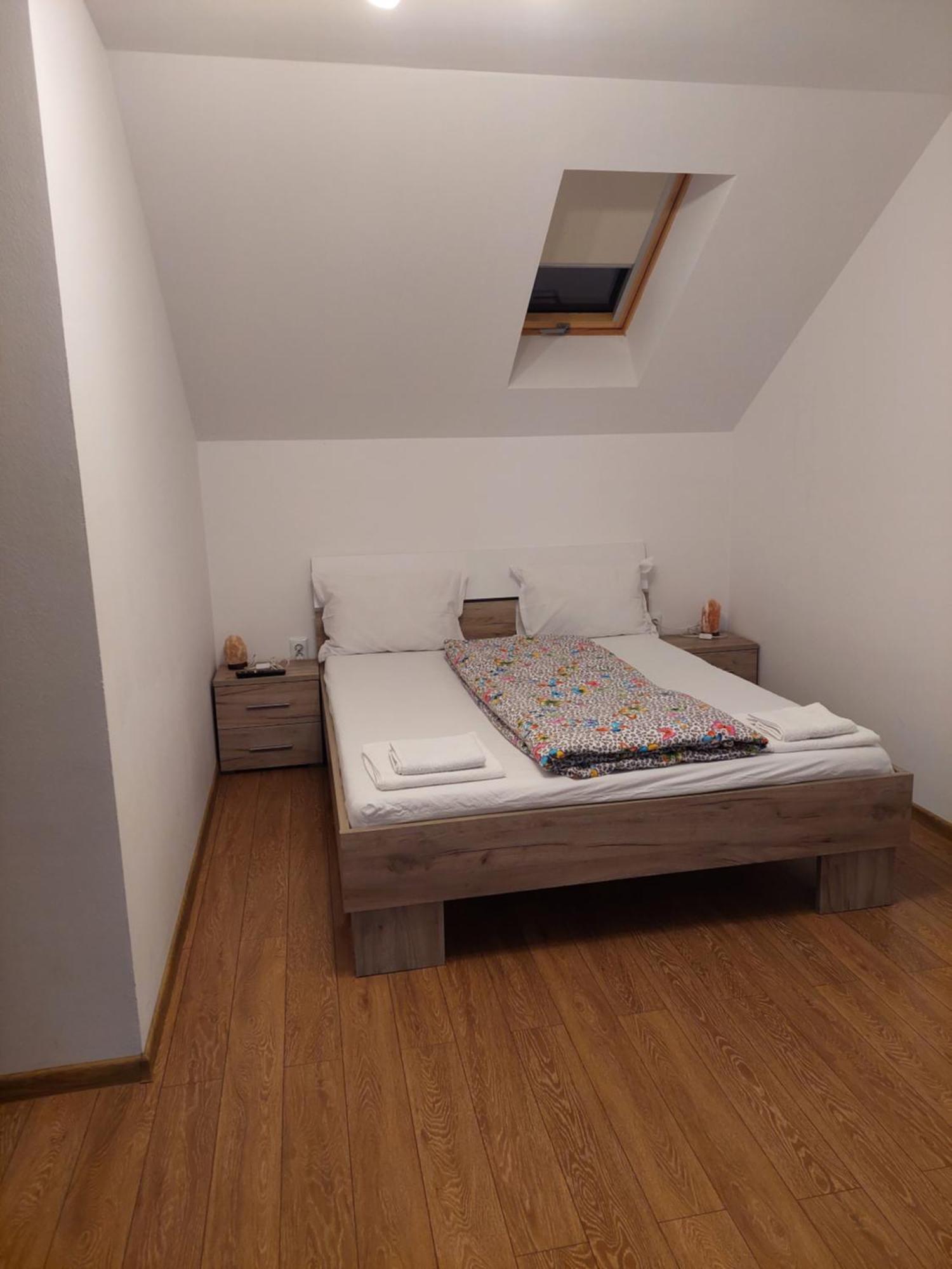 Hotel Casa Cristina Cîrţişoara Esterno foto